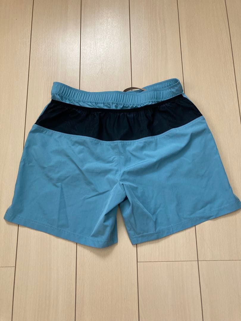 期間限定値下げ　美品　インナーファクト 5インチランニングパンツ メンズM