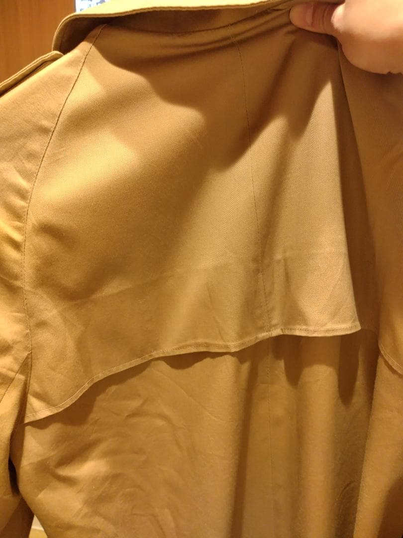 Aquascutum アクアスキュータム ベージュ トレンチコート