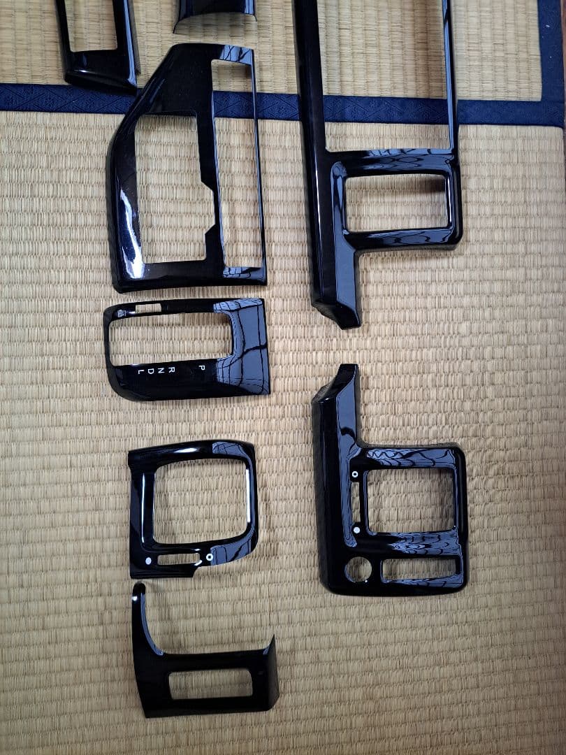 RK　ステップワゴン　ナビパネル　他　ピアノブラック