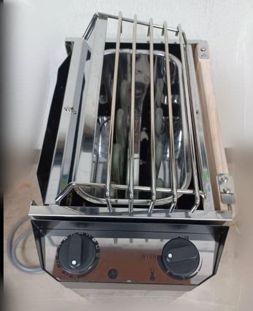 サウナストーブ3KW 100V対応コンセント付き(ストーン・温度計付)