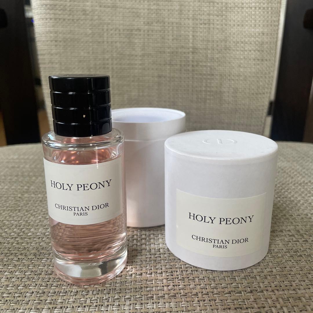 クリスチャンディオール　HOLY PEONY オードパルファム　40ml
