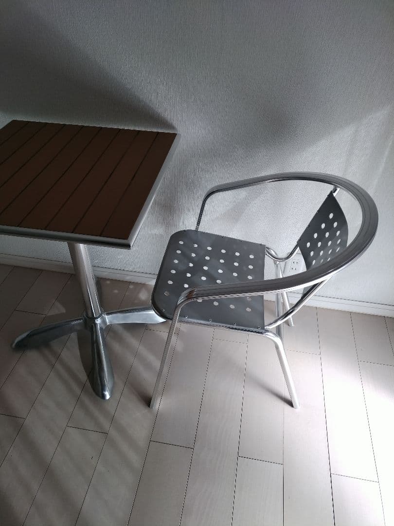 ダルトン　ALUMINUM CAFE TABLE＆ chair