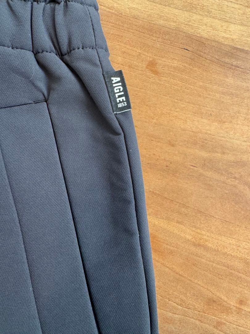 エーグル　スカート