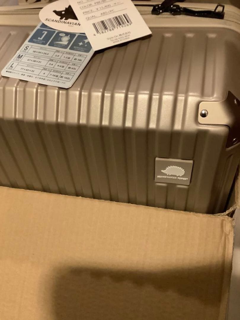 新品 Ｌsize ピンクベージュ スカンジナビアンフォレスト キャリーケース