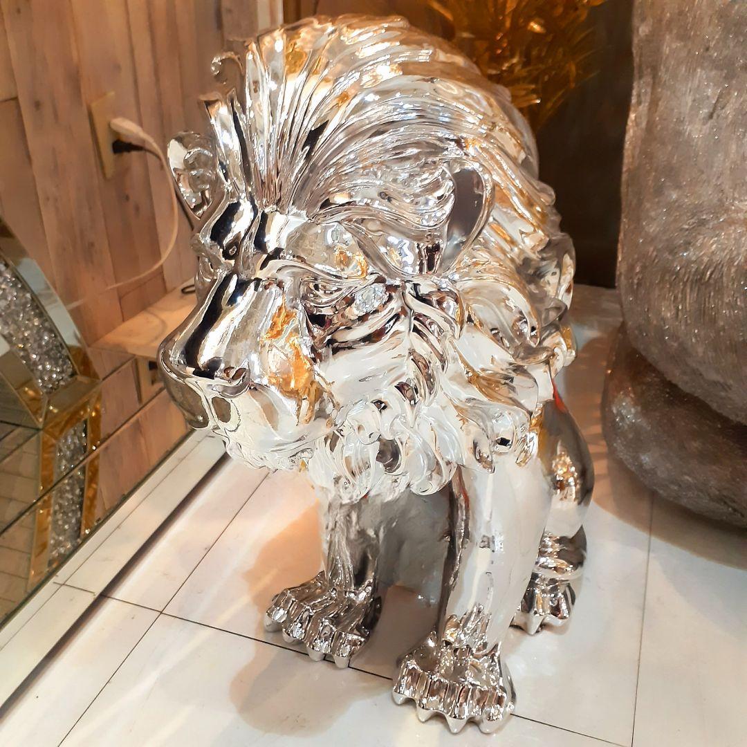 輸入雑貨　アニマルオブジェ　シルバー　『百獣の王様ライオン』　置物　縁起物