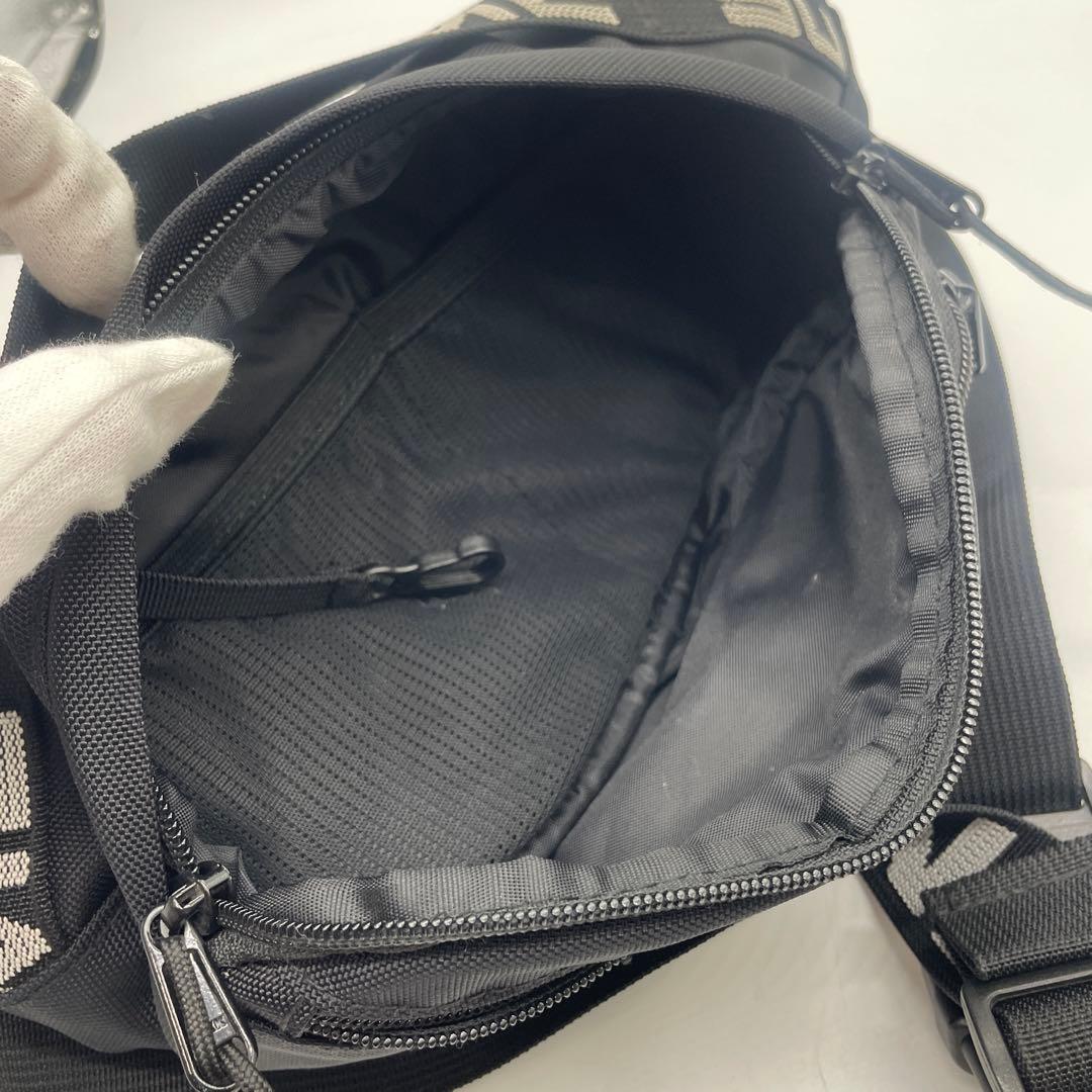 Supreme ウエストバッグ 黒 SS18 コーデュラ ナイロン ロゴ