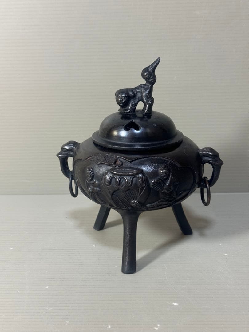 2405 銅製　三足　獅子　香炉