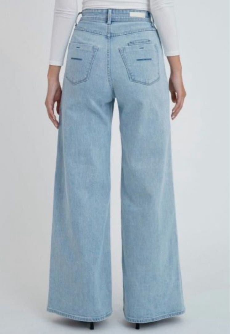 未着用✨YANUK ヤヌーク ワイドフレア サイズ23 MFT