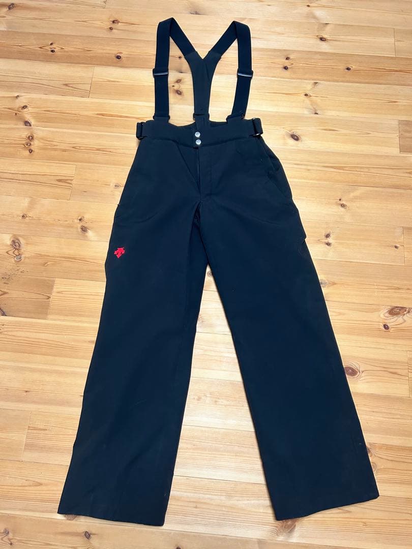 DESCENTE スキーウェア　メンズ グレー/黒/赤　M 上下セット