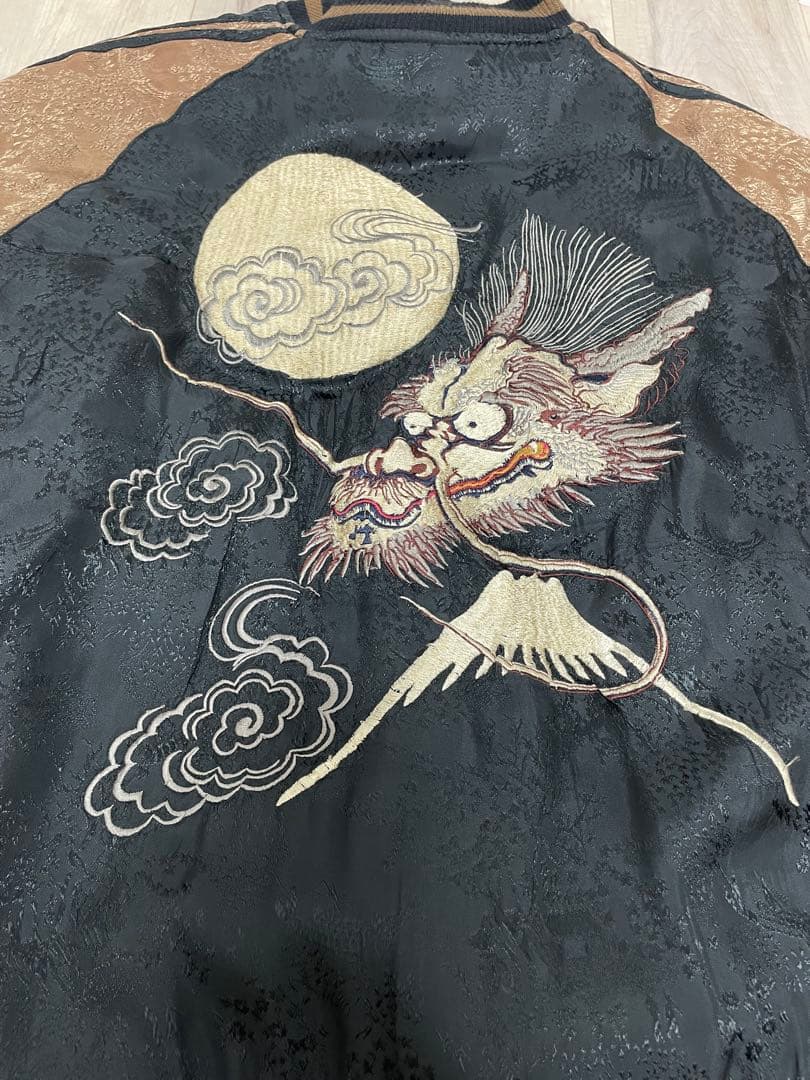 スカジャン 金色と黒色 龍刺繍　リバーシブル　茶色と黒色