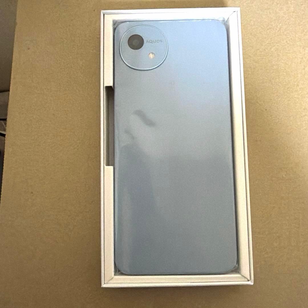 docomo AQUOS wish 4 本体 ブルー