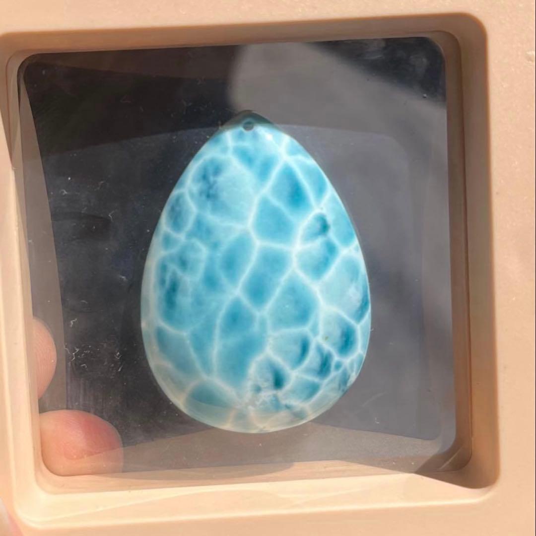 天然石ラリマーのペンダント　1個　D.134