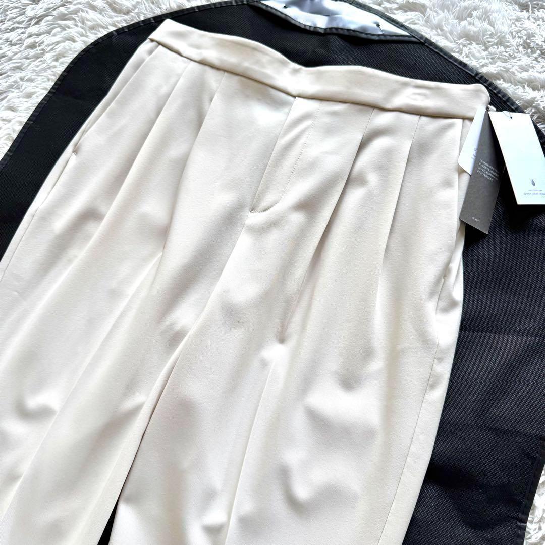 新品タグ付き　ユナイテッドアローズ　ノーカラー　パンツスーツ　セットアップ　XL