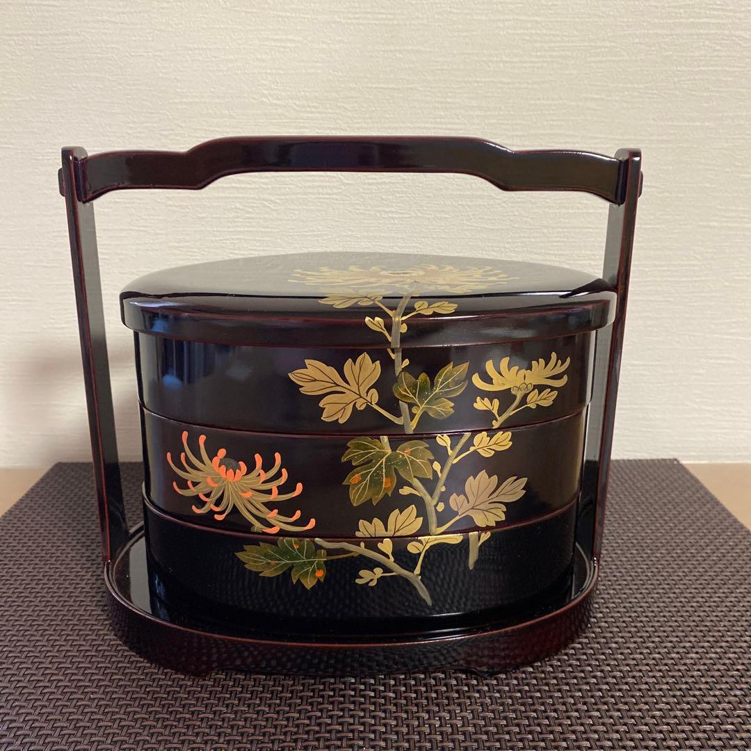 最終お値下げ❗️漆器　はまぐり型三段重　弁当箱　手提げ　菊金蒔絵　少し訳あり