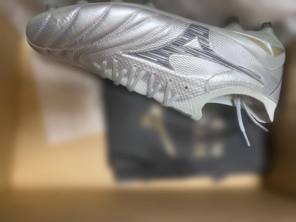 MORELIA NEO IV β JAPAN 28㎝