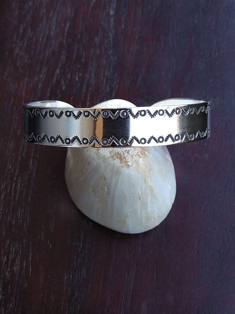 ☆お買い得美品☆NORTH WORKS ナバホ バングル インディアンジュエリー