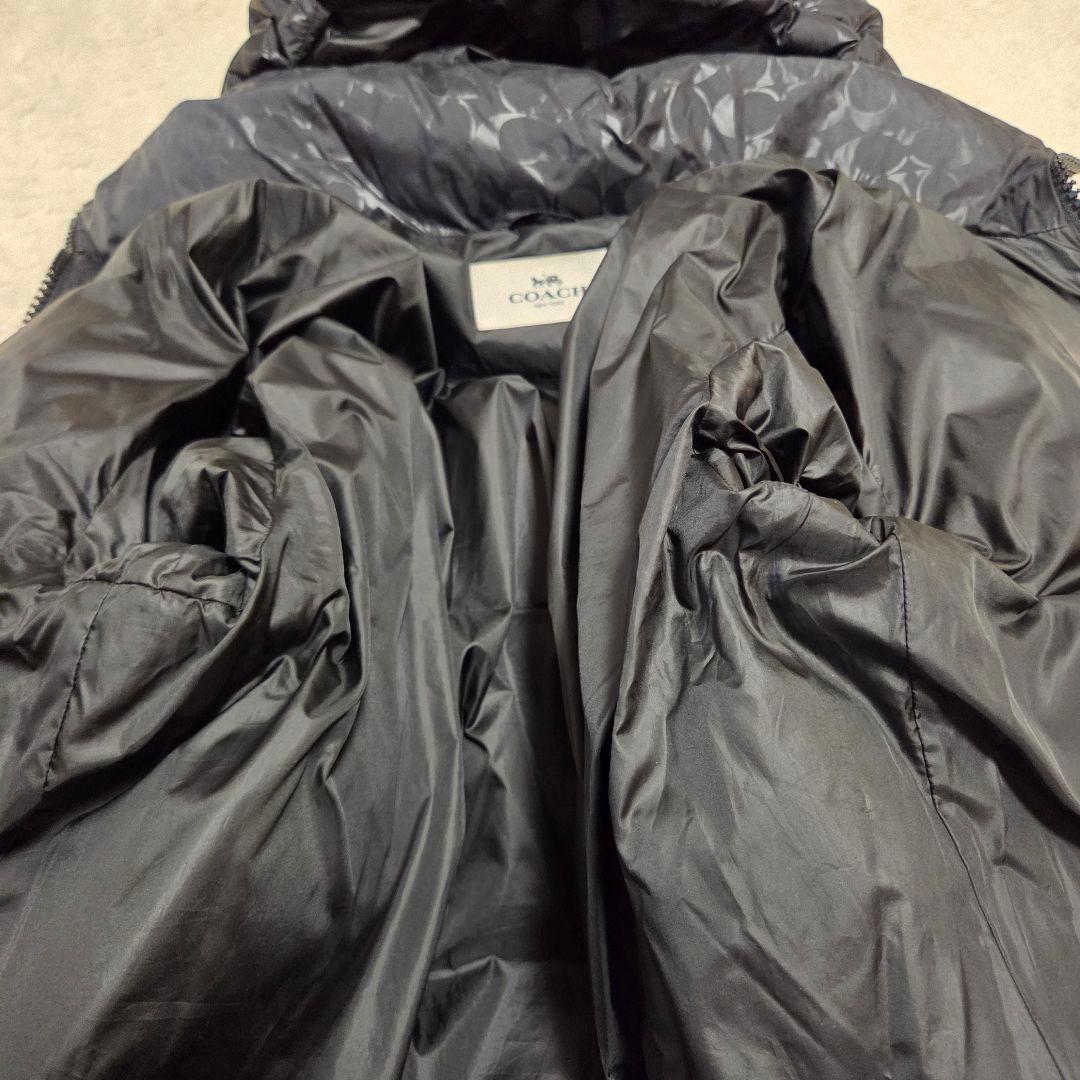 美品　COACH　ダウンジャケット　シグネチャー　短丈　黒　2way