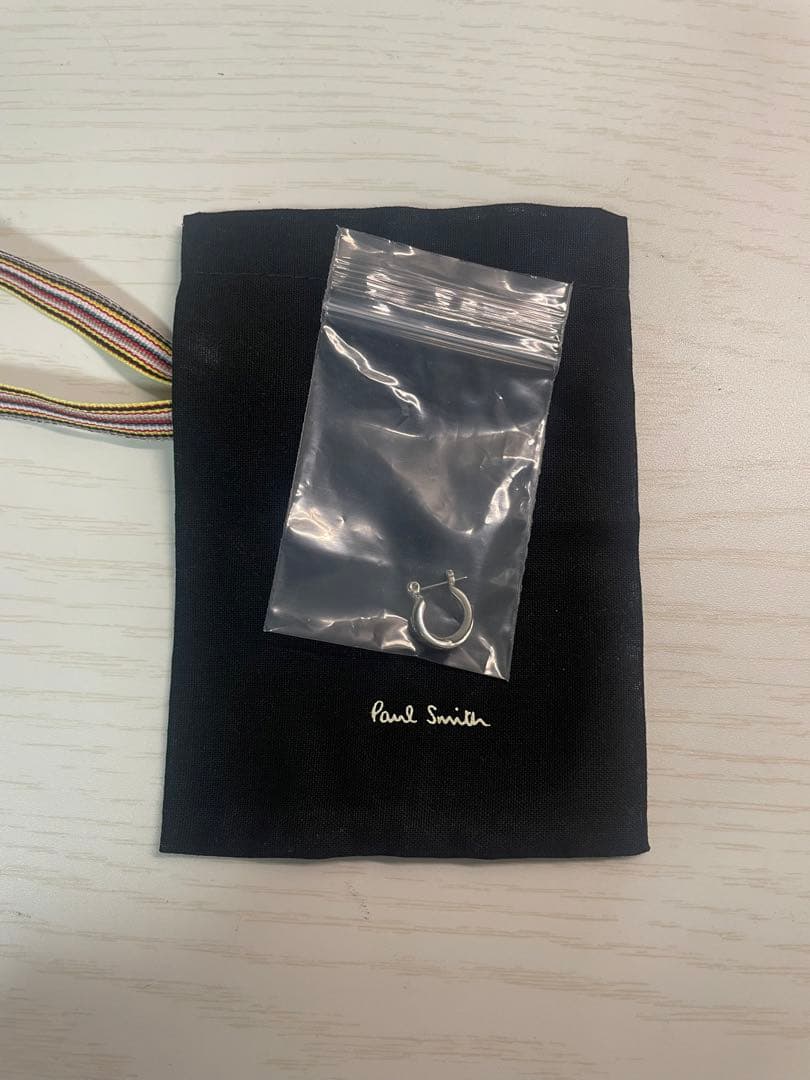 Paul Smith シングルピアス ダブルリングモチーフ