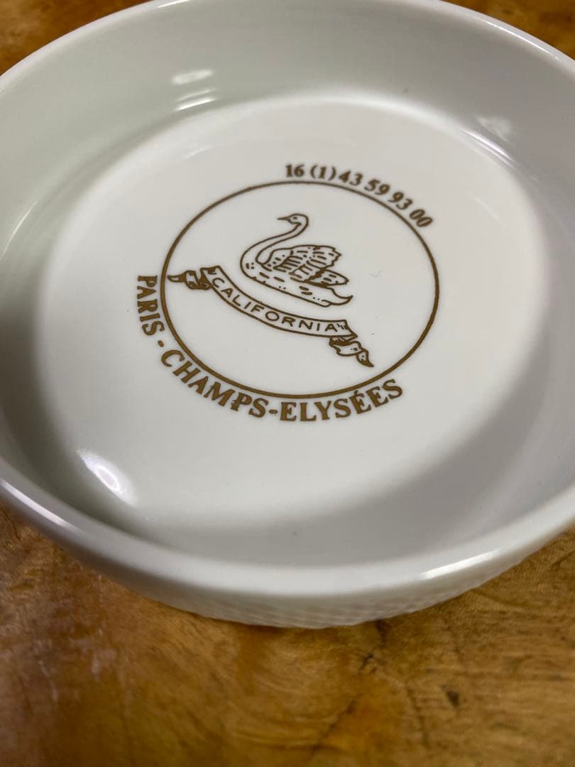 【PARISパリ】ホテルカリフォルニア　灰皿　cendrier