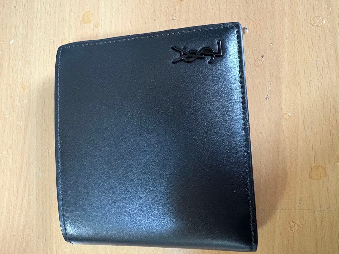 な*ピ様 SAINT LAURENT ブラック 二つ折り財布