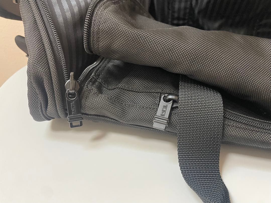 TUMI ボストンバッグ 美品 ￼ W51 CM× D21 CM ￼H32CM