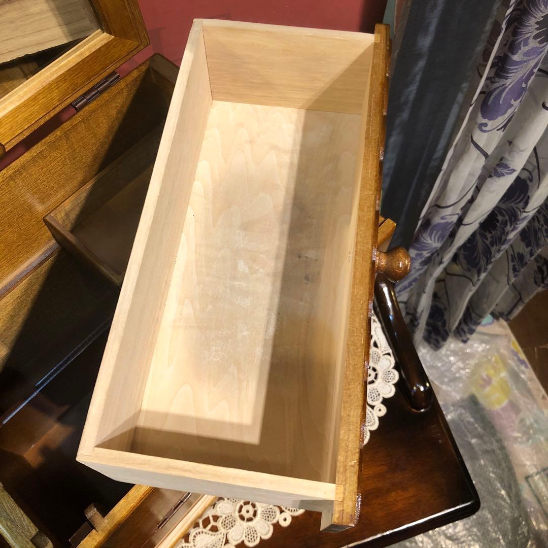 パリ雑貨屋　アンティーク小物入れ　メイクボックス　コンパクトサイズ