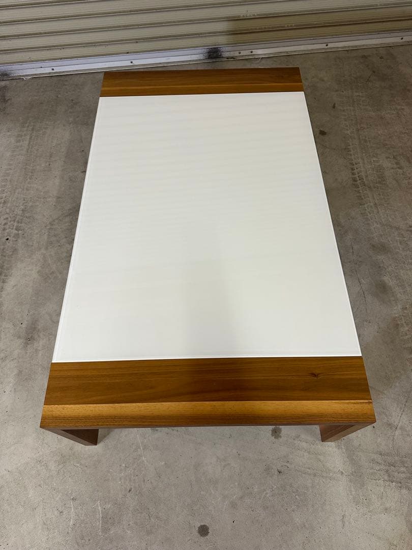 hulsta now!7 ヒュルスタガラスローテーブル