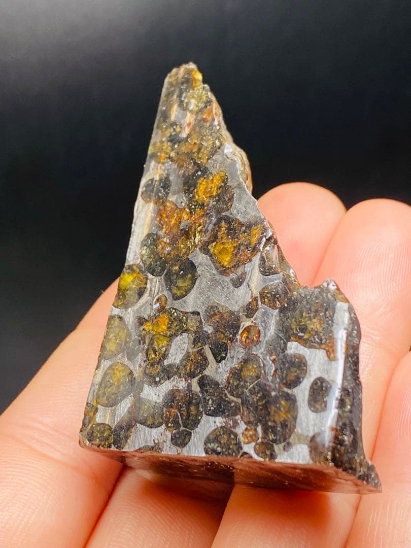 パラサイト隕石 102g 隕石　石鉄隕石　メテオライト セリコ隕石