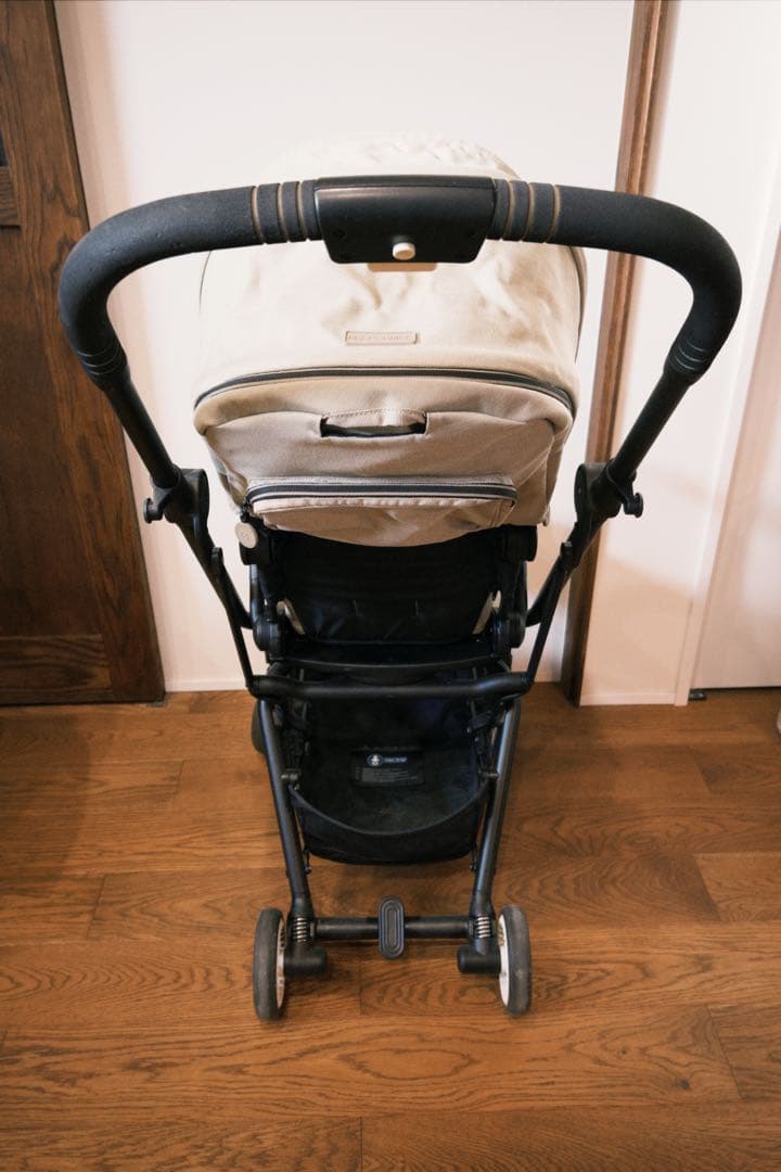 CybexのEEZY S TWIST2