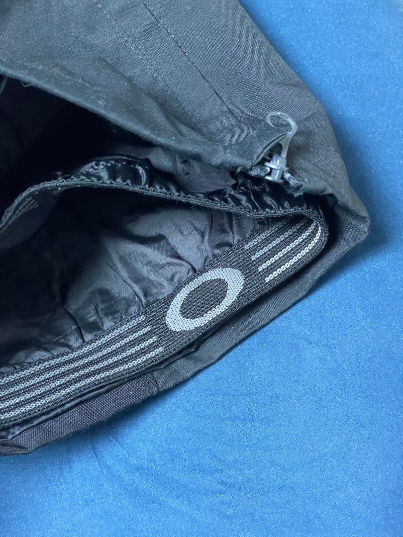 Oakley オークリー スノーボード　ウェア　黒