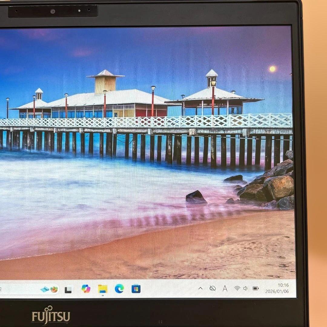美品 富士通 LIFEBOOK 第10世代i5 8GB SSD256GB カメラ