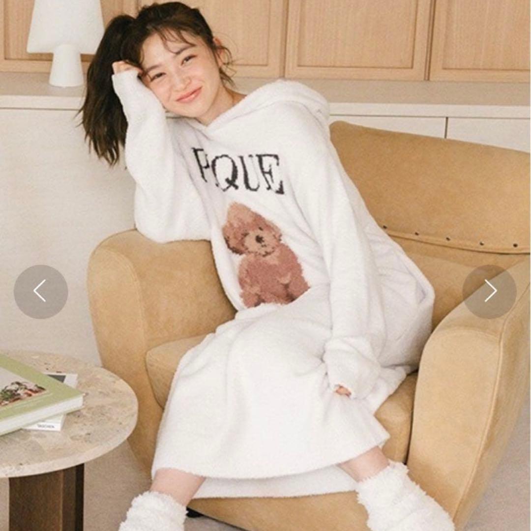 新品未使用タグ付き　ジェラートピケ　ワンピース　トイプードル