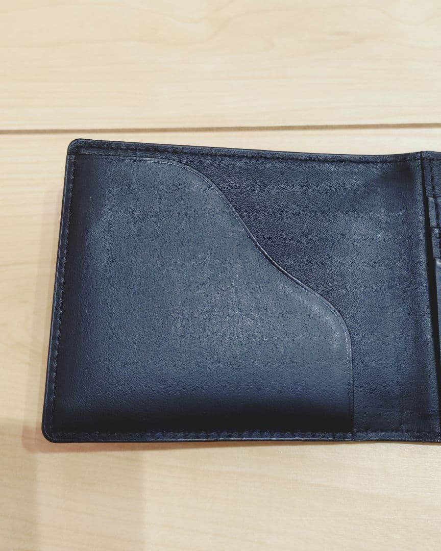 ペッレモルビダ　ミニウォレット
