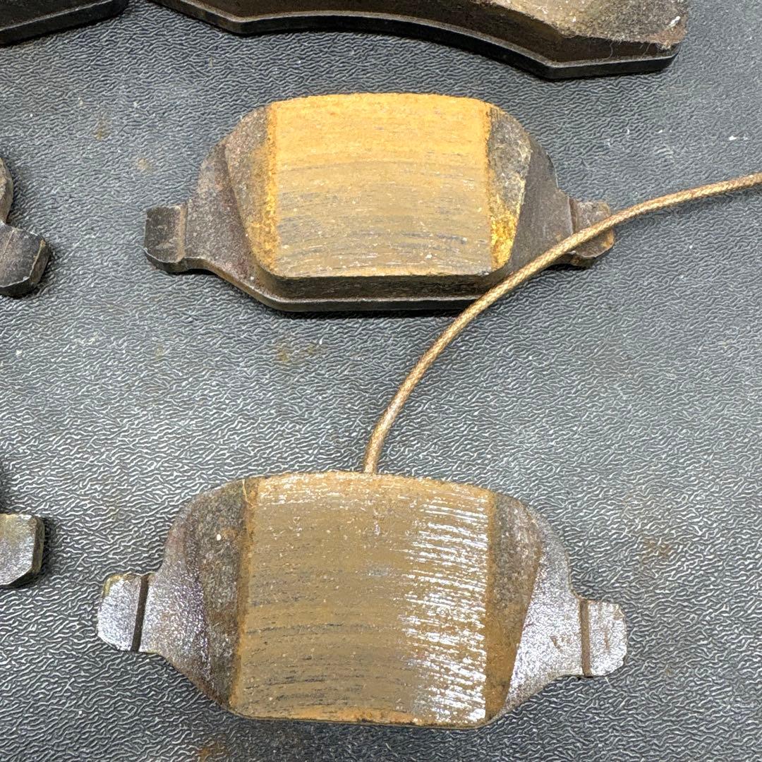 アバルト695純正ブレーキパッド前後、新車外し