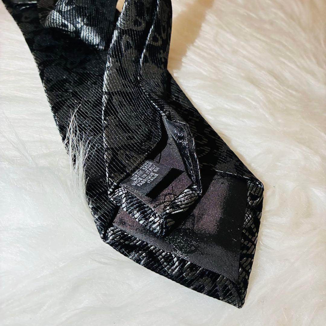 Vivienne Westwood オーブ　総柄　シルク　ブラック　水色オーブ