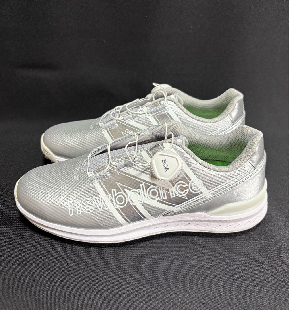 New Balance 軽量ゴルフシューズ シルバー