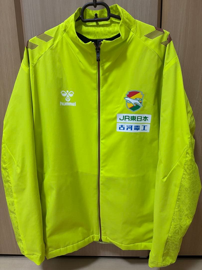 hummel ジェフユナイテッド千葉 ウーブンジャケット Lサイズ