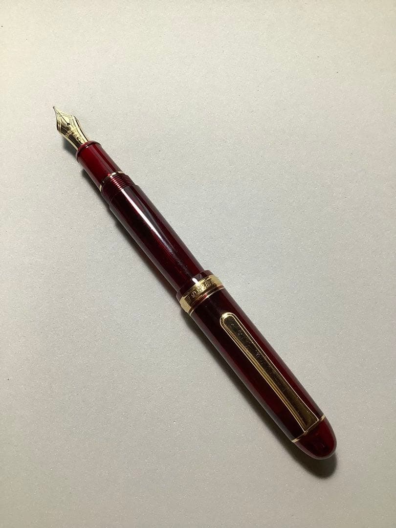 プラチナの万年筆 ３７７６　ブルゴーニュ　ペン先: B　【おまけ有り】