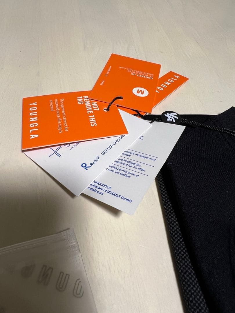 正規品　 コンプレッション　ジムTシャツ　新品未使用　日本Lサイズ