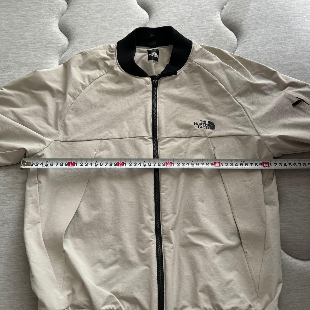 【美品】THE NORTH FACE ホワイト ジャンパー　M