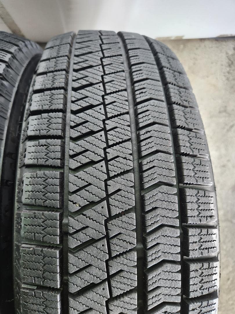 送料込☆2024年製 ブリヂストンタイヤ 195/65R15日本製☆2本