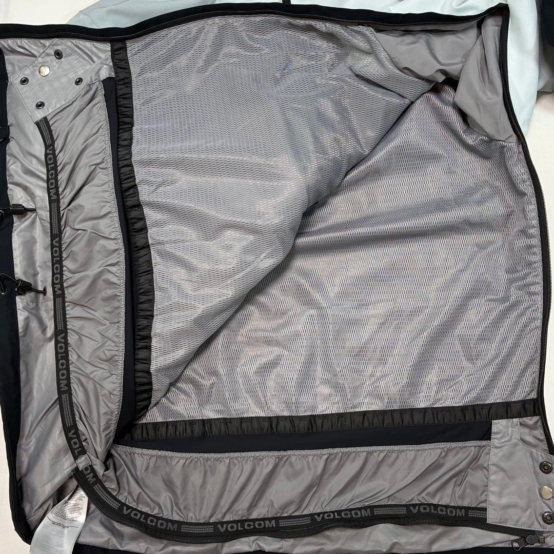 美品 VOLCOM ボルコム スノーボードウェア BRIGHTON プルオーバー