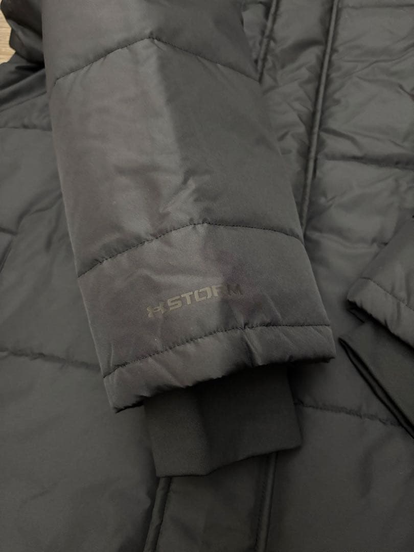 【Hiroto】アンダーアーマー ウーブン UAロゴ ロングベンチコート