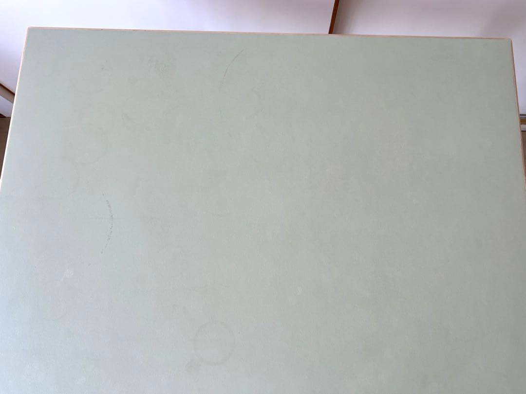 artek アルテック　アルヴァ・アアルト　テーブル　北欧　ピスタチオ　81C