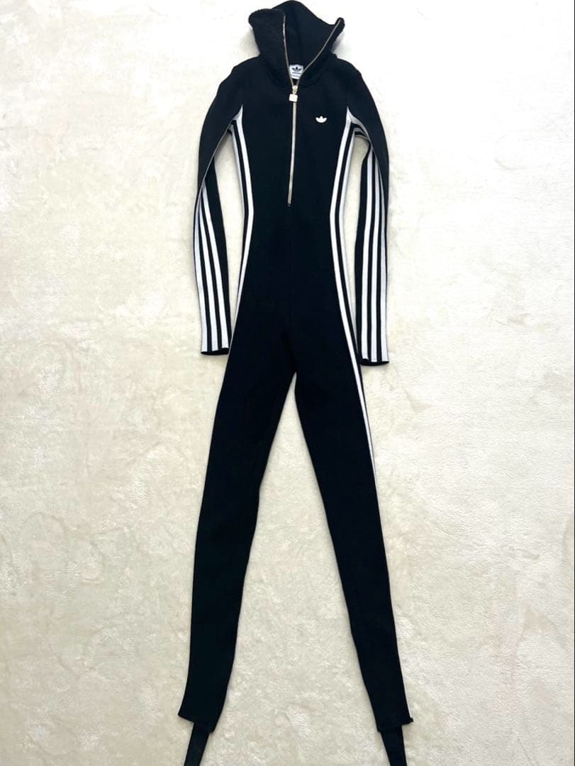 美品✨adidas ジャンプスーツ ニット オールインワン ブラック