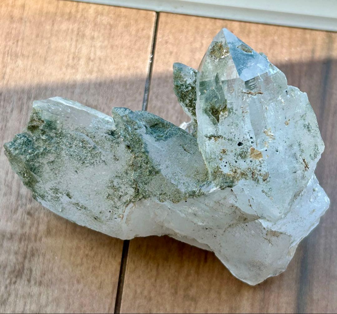 ガネッシュヒマール産 ヒマラヤンクォーツ クローライト