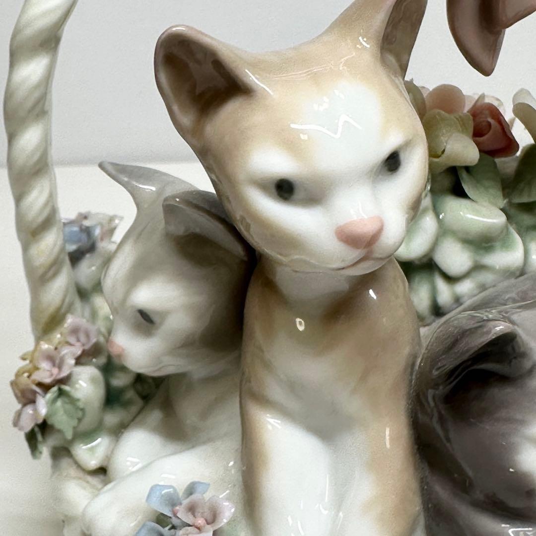 LLADRÓ リヤドロ 三つ子の仔猫 三つ子の子猫　猫　かご