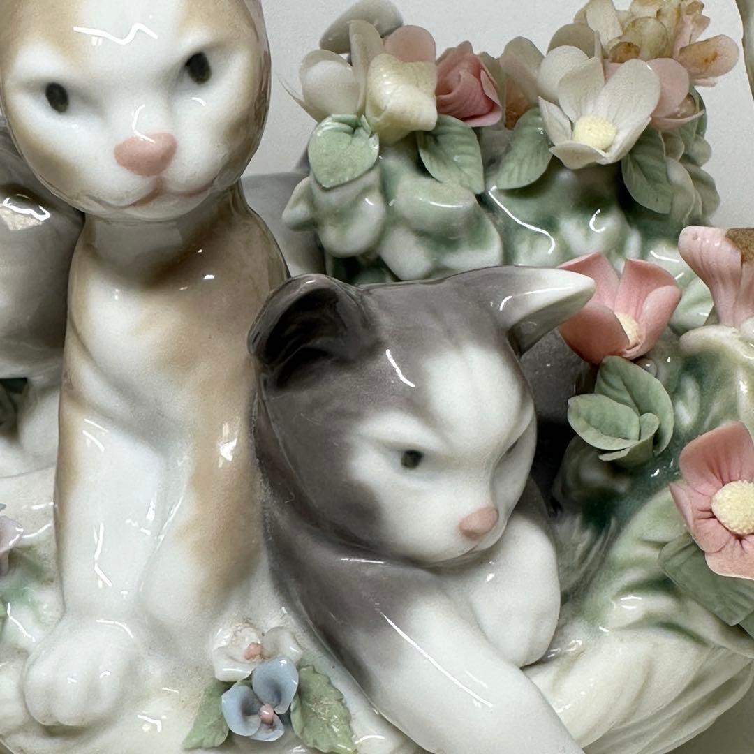 LLADRÓ リヤドロ 三つ子の仔猫 三つ子の子猫　猫　かご