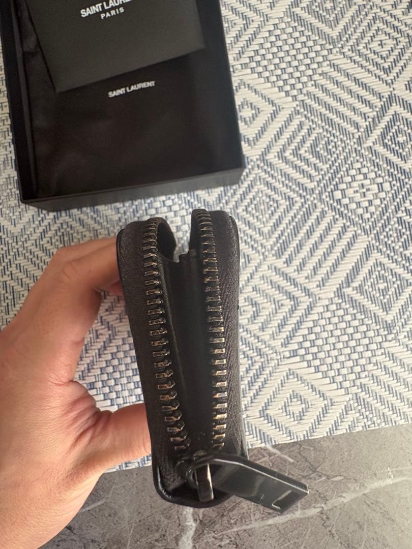SAINT LAURENT ブラック二つ折り財布+ケース