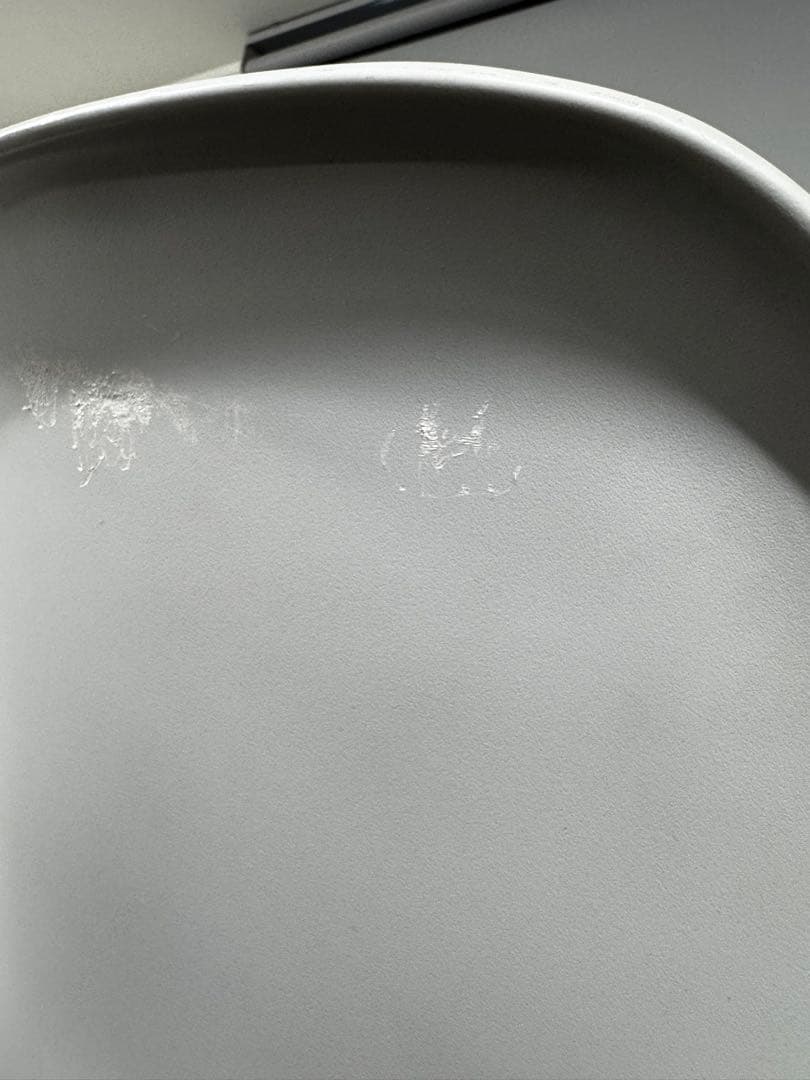 今月まで掲載vitra eames STACKING Chair